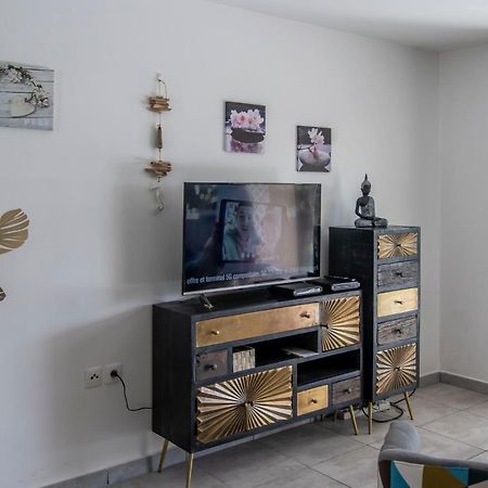 Superbe Studio A La Baie Des Pélicans Le Gosier  Extérieur photo