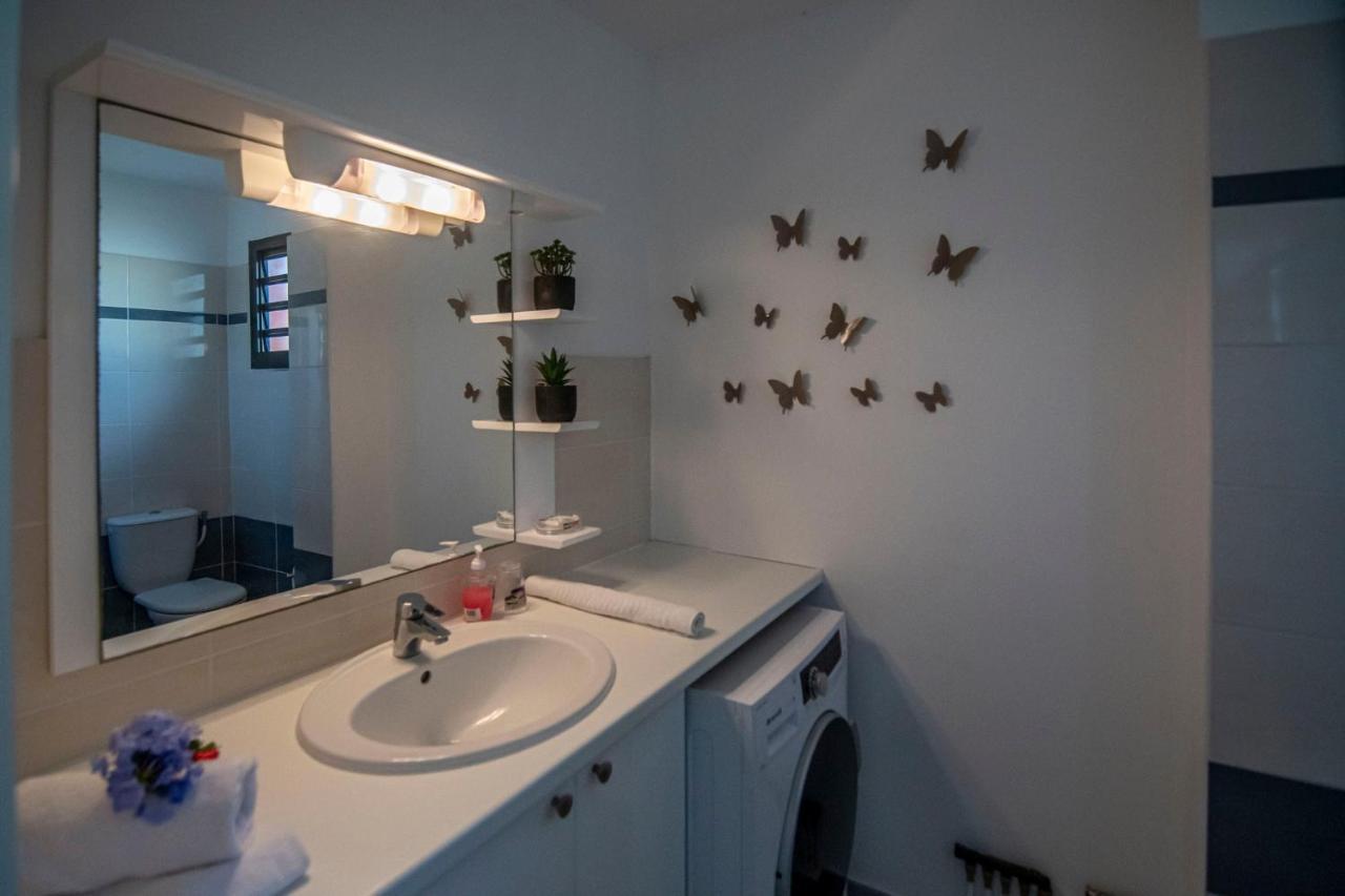 Superbe Studio A La Baie Des Pélicans Le Gosier  Extérieur photo
